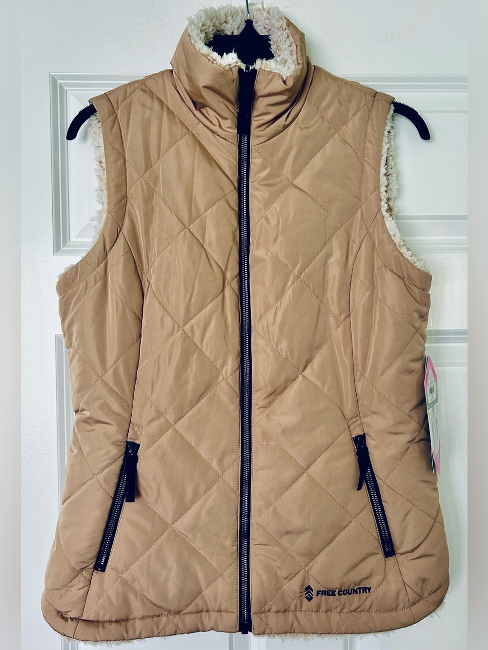 Free Country Stratus Lite Quilted Tan Faux Shearling Reversible Vest NWT